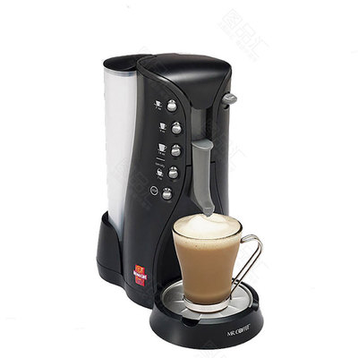 一杯咖啡和咖啡機